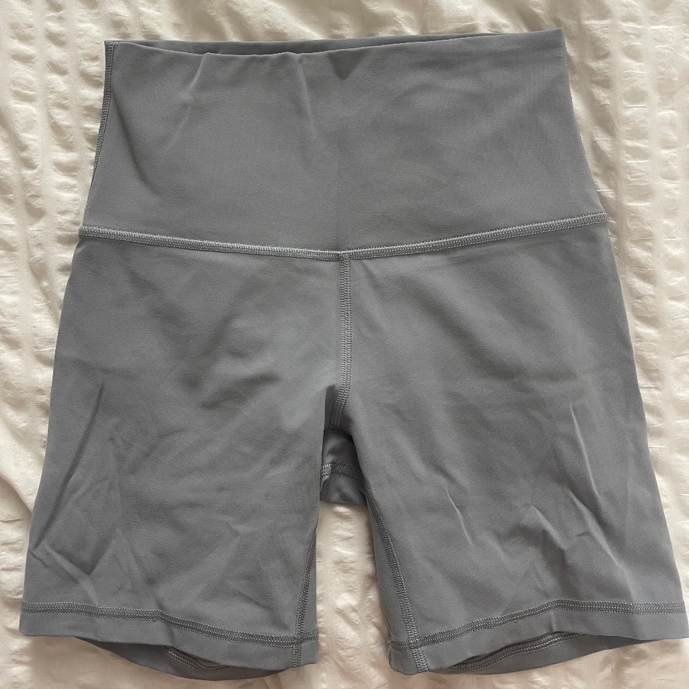 Lululemon align short 5” silver blue size 4